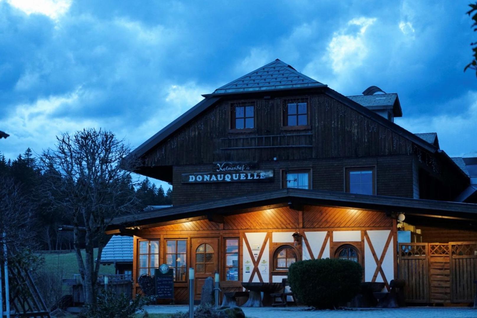 Hoehengasthaus Kolmenhof An Der Donauquelle Furtwangen im Schwarzwald Extérieur photo