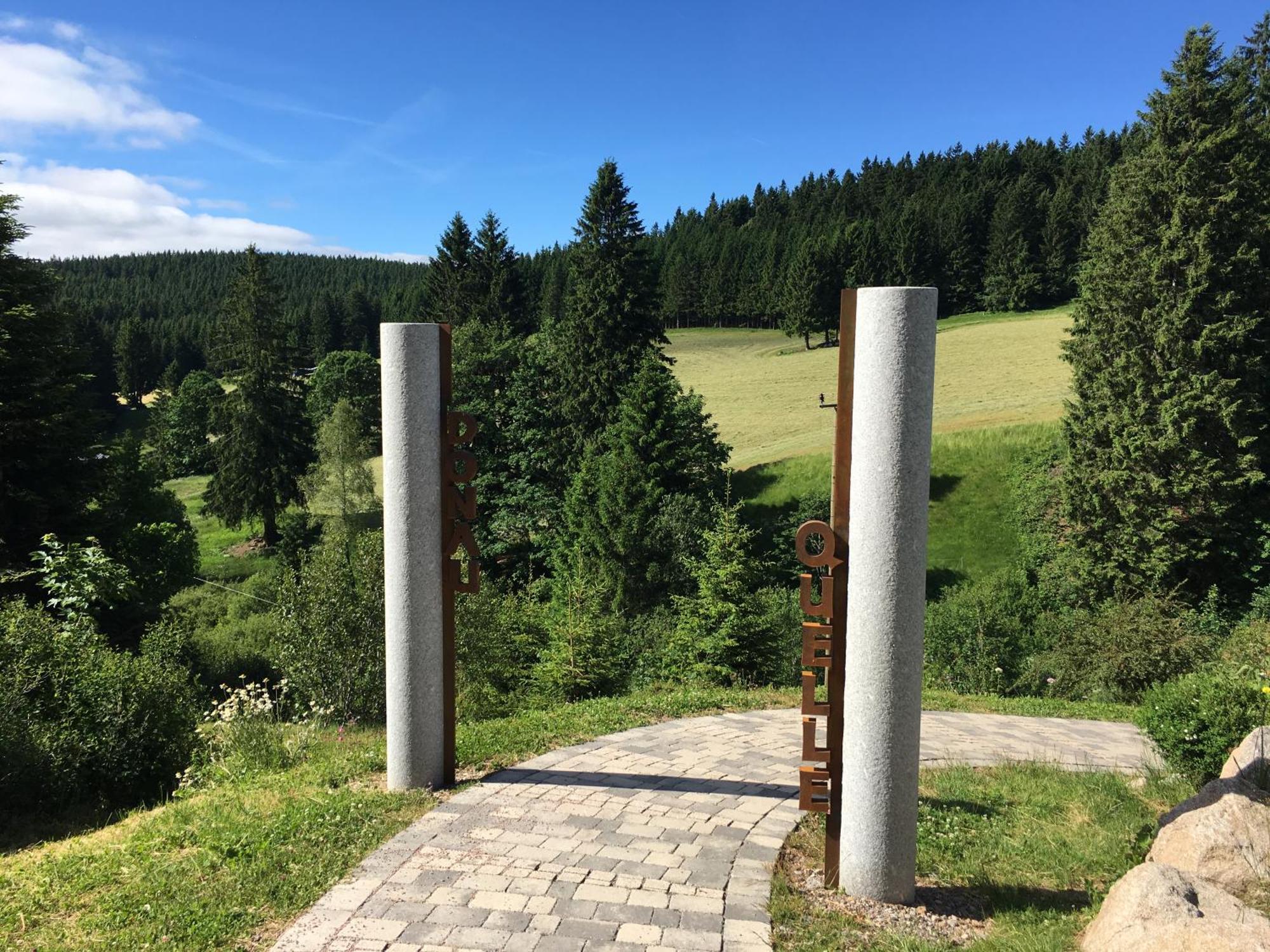 Hoehengasthaus Kolmenhof An Der Donauquelle Furtwangen im Schwarzwald Extérieur photo