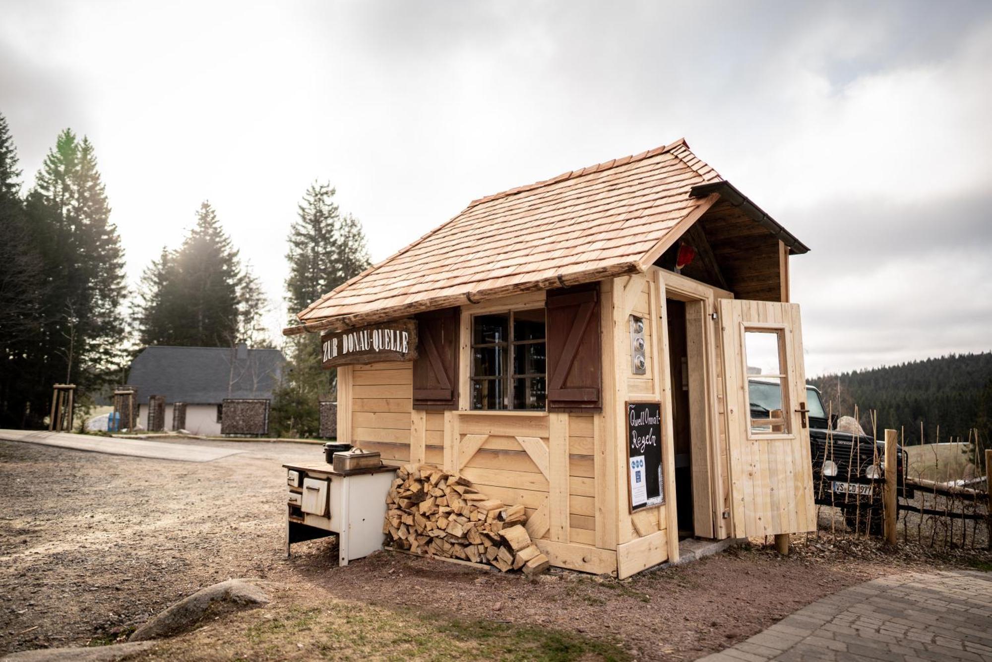 Hoehengasthaus Kolmenhof An Der Donauquelle Furtwangen im Schwarzwald Extérieur photo