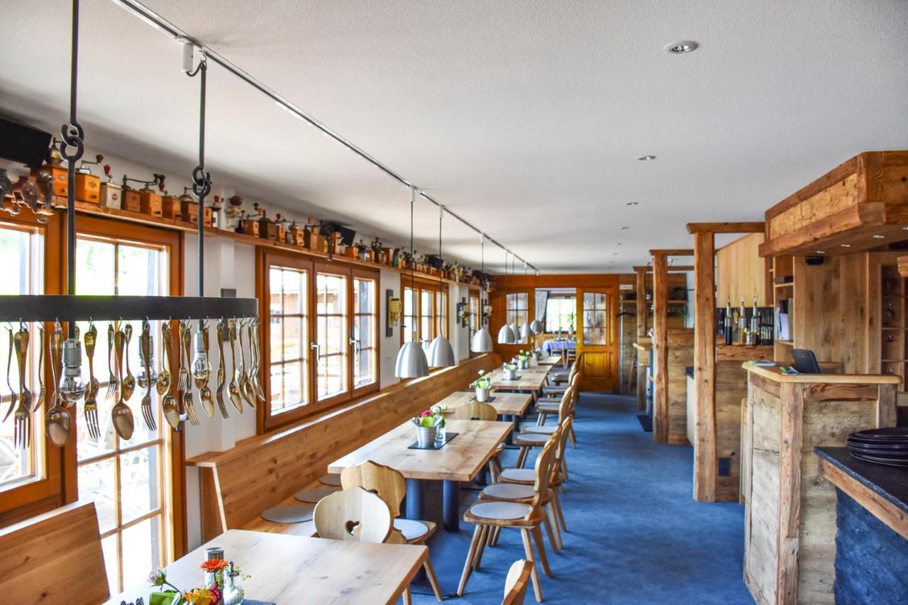 Hoehengasthaus Kolmenhof An Der Donauquelle Furtwangen im Schwarzwald Extérieur photo